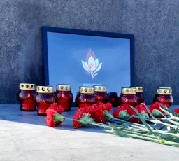 В память о жертвах теракта